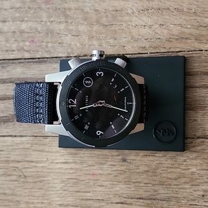 Electric California FW02 NATO watch